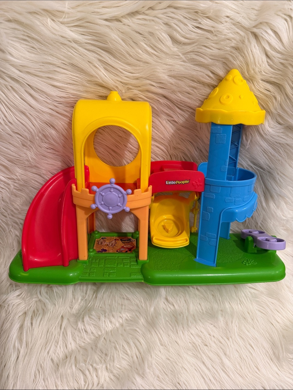 Fisher Price Little People Playground 2012 activity playset for toddlers/kids